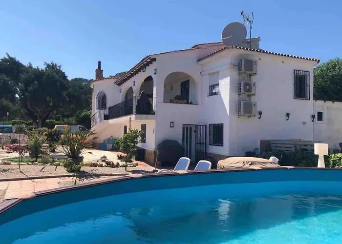 Lovely 2 Bed Apartment In Alcalali