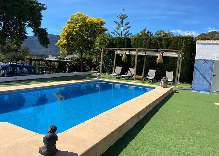 Lovely 2 Bed Apartment In Alcalali