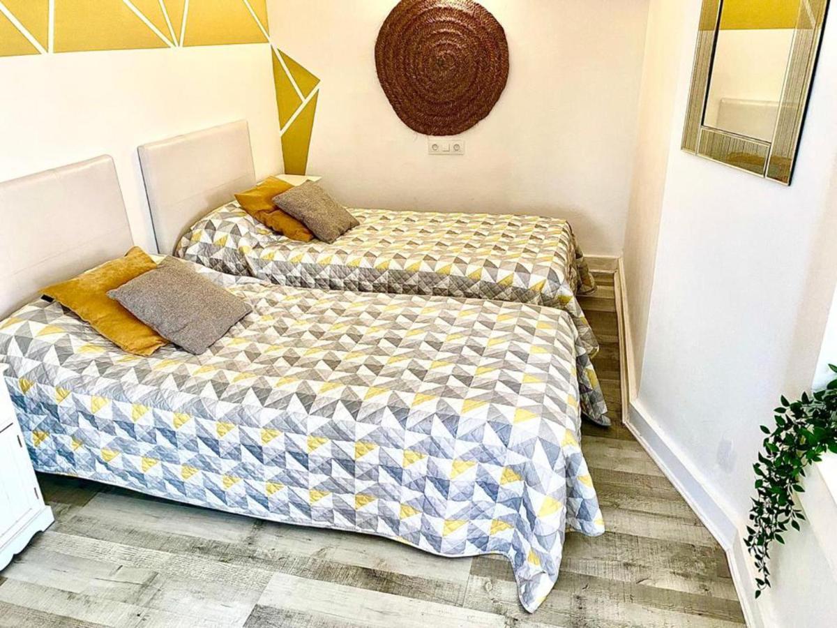 Apartment Lovely 2 Bed In *